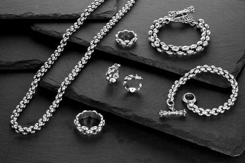 KING BABY STUDIO KING BABY STUDIO MEDIUM INFINITY LINK RING 