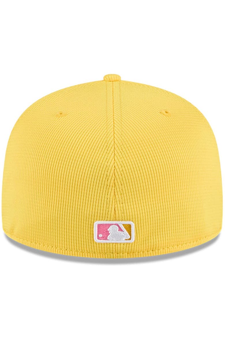 New Era Men's New Era Yellow San Diego Padres City Connect Batting Practice 59FIFTY Fitted Hat, Alternate, color, Yellow