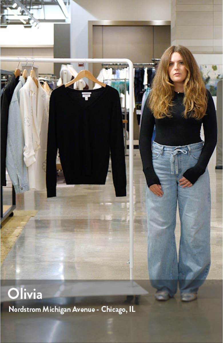 Cashmere V-Neck Sweater, sales video thumbnail