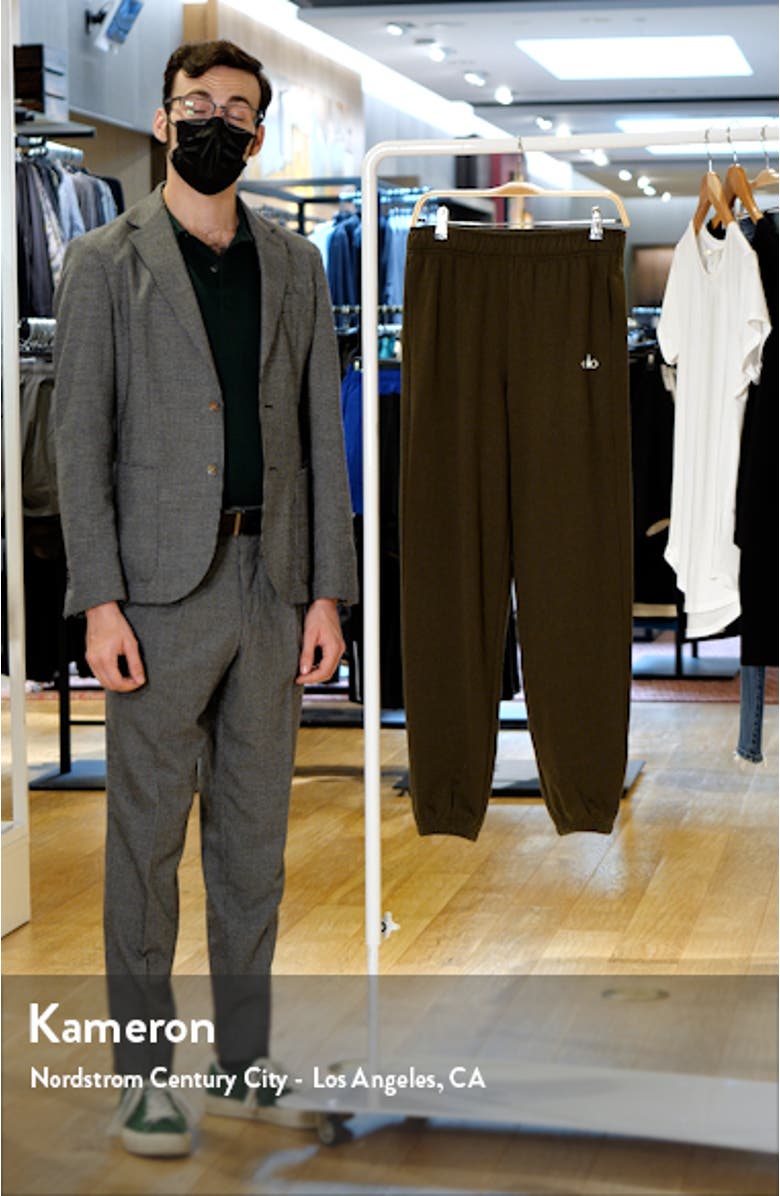 Accolade Sweatpants, sales video thumbnail