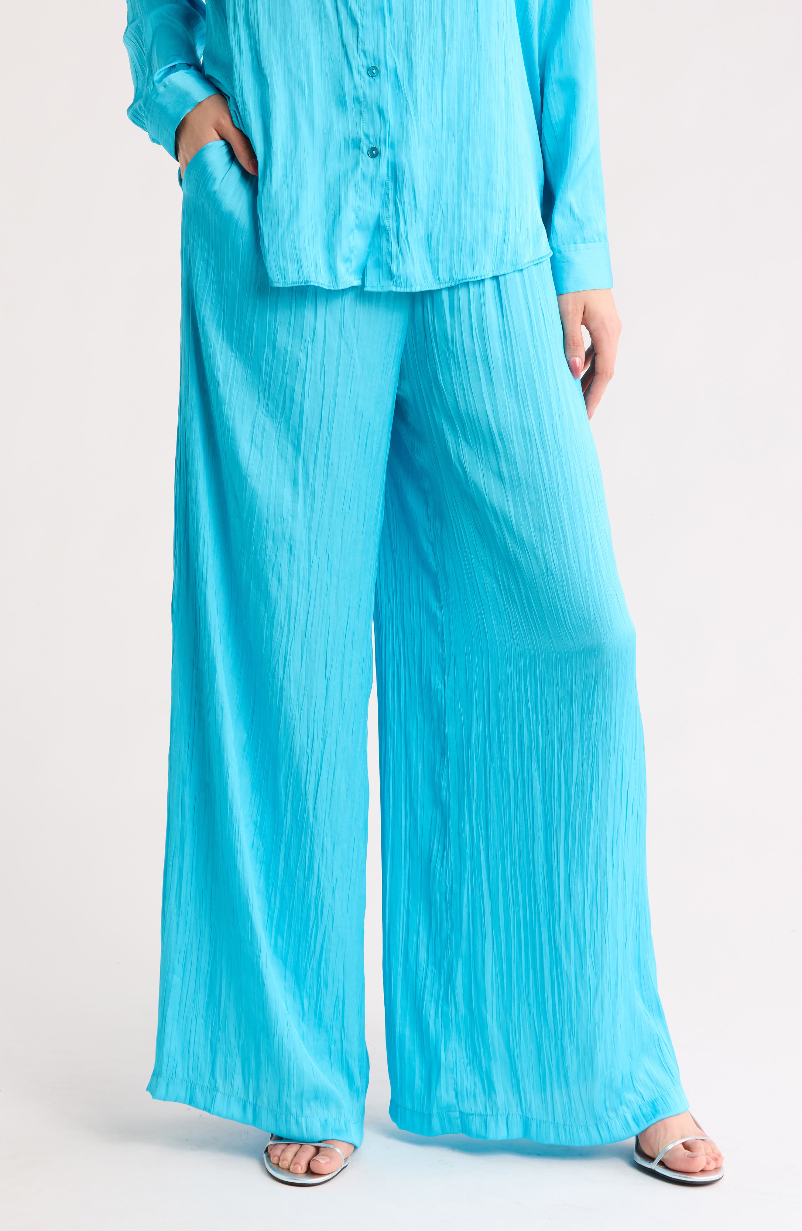 L'AGENCE Lillian Pull-On Wide Leg Pants