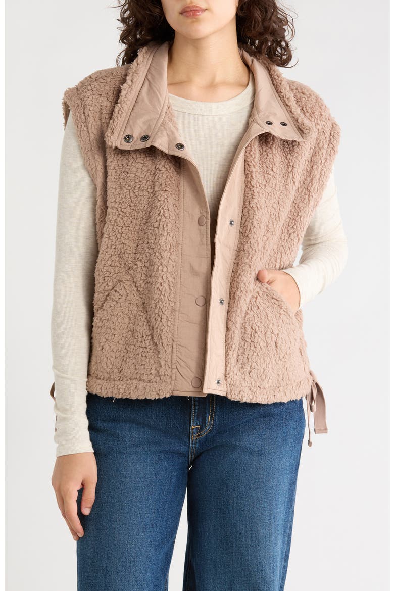 Paxton Fleece Vest, Main, color, CAMEL