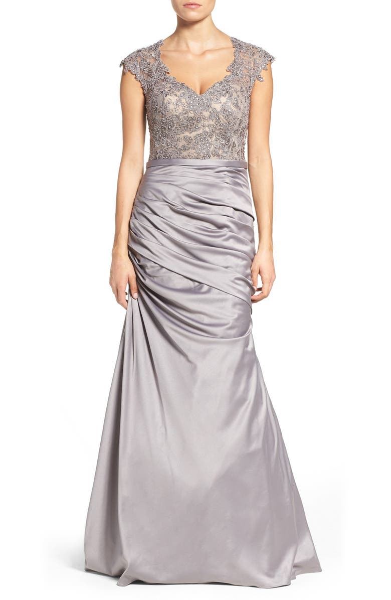 La Femme Embellished Lace & Satin Trumpet Gown, Main, color,