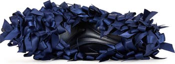 Lylio Bow Pump