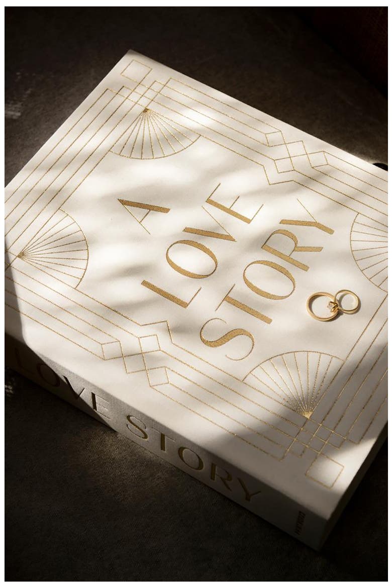 A Love Story Wedding Photo Album, Alternate, color, WHITE