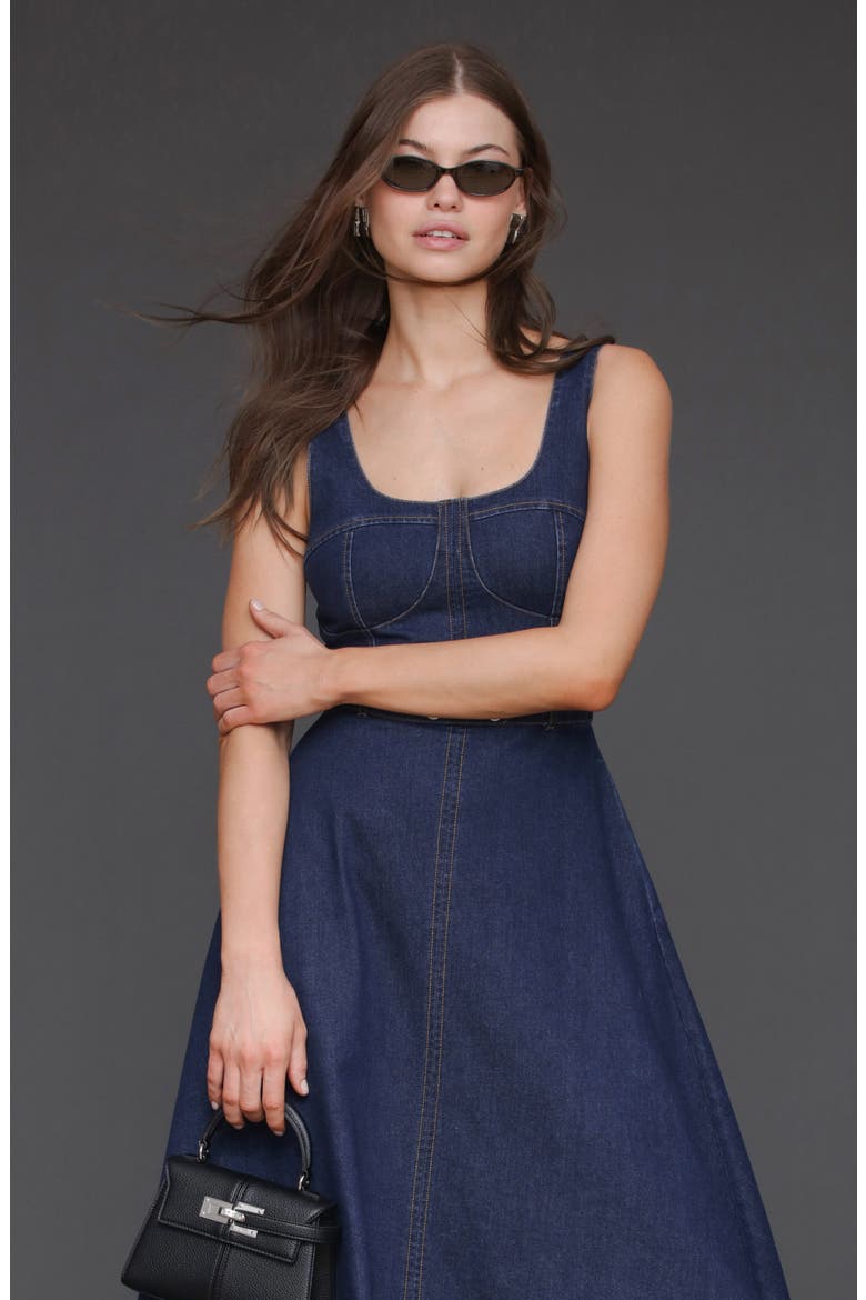 frame bustier denim dress Off-shoulder bustier denim dress in light blue