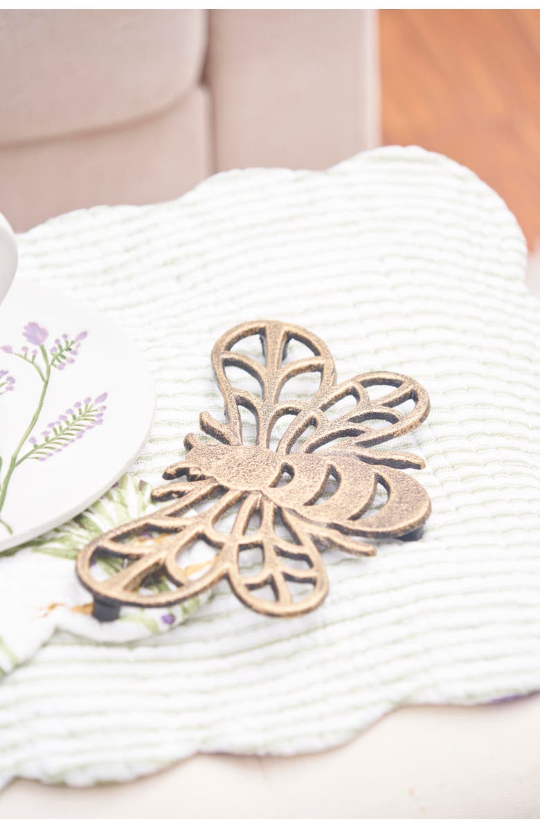 C&F Home Lavender Fields Reversible Machine Washable Scallop Quilt Placemats Set of 6, Alternate, color, Purple