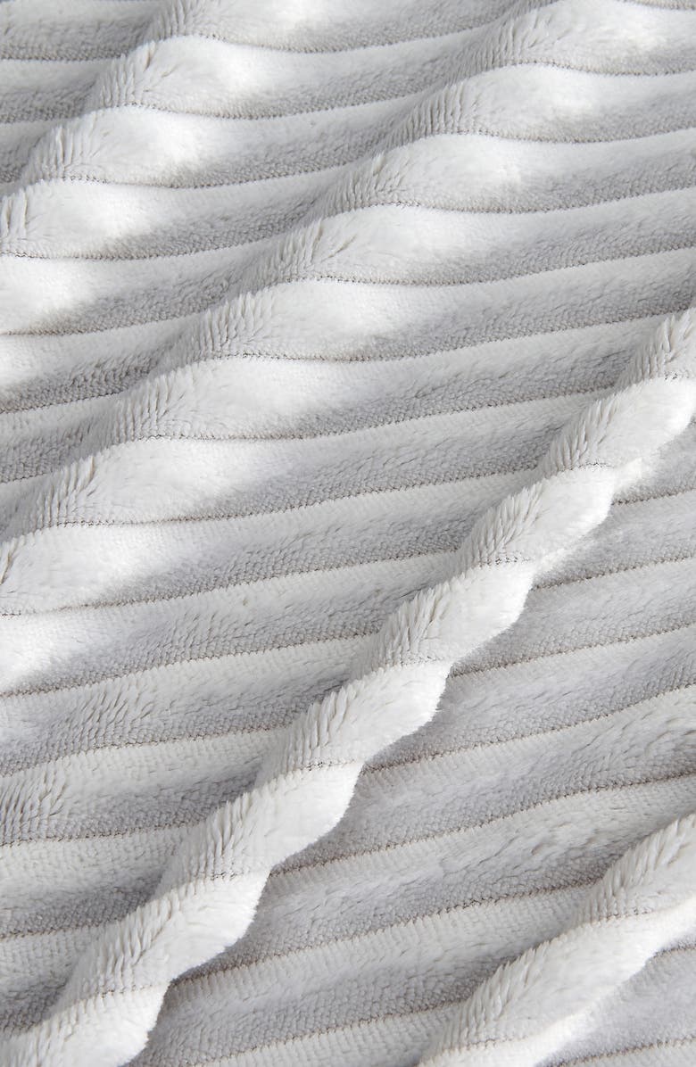 Woven & Weft Ribbed Faux Shearling Reversible Blanket, Alternate, color, Light Grey