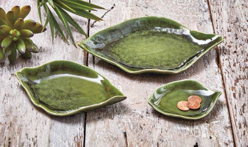 Tag Leaf Dish Set Of 3 Green Ceramic Serving Platters Bowls In Green