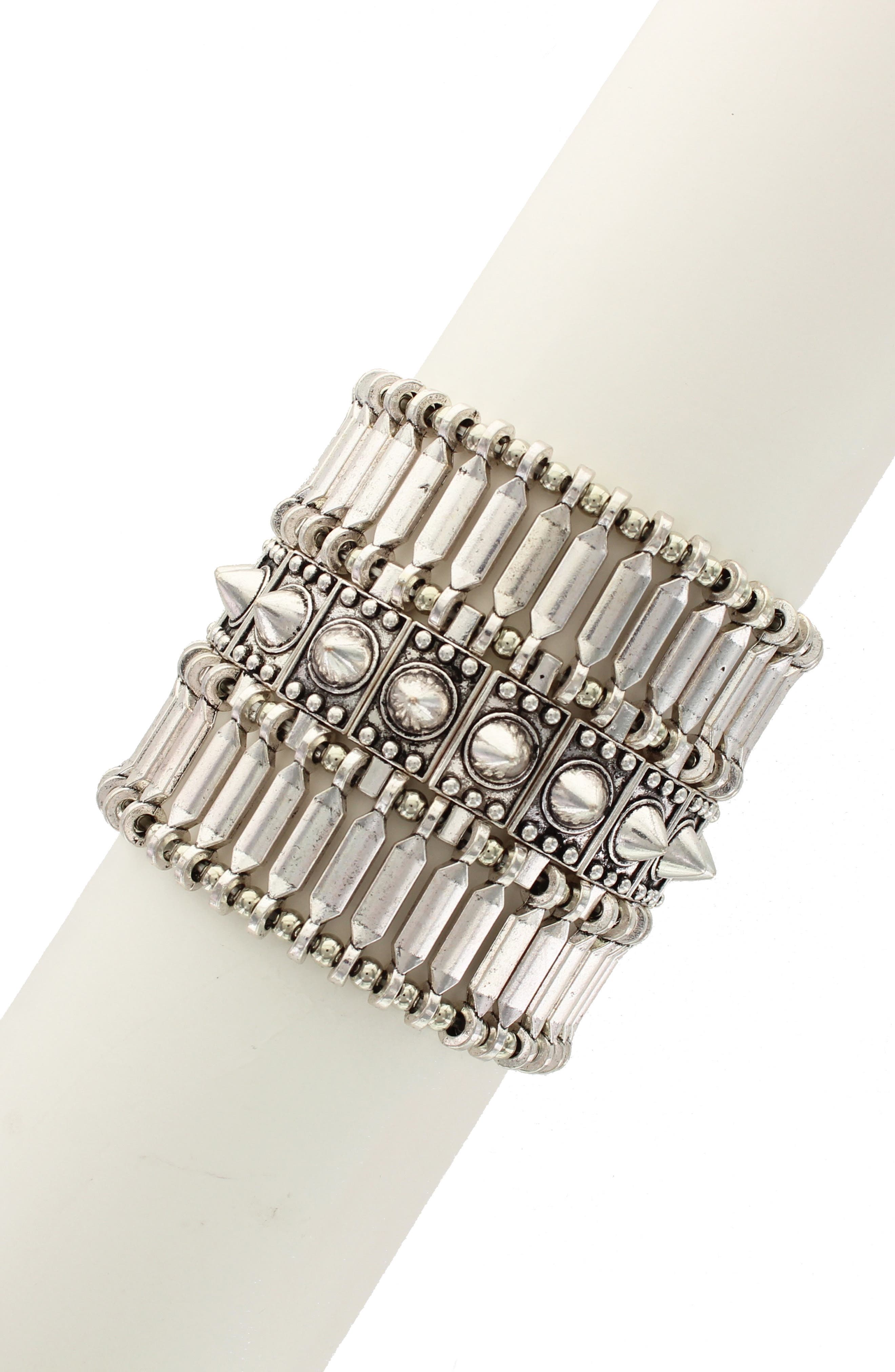 OLIVIA WELLES Detailed Panel & Spike Stretch Bracelet