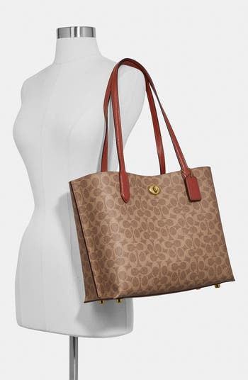【COACH】Signature Logo Willow Canvas Large Tote Bag Coach Signature Logo Willow Canvas Large Tote Bag - Tote