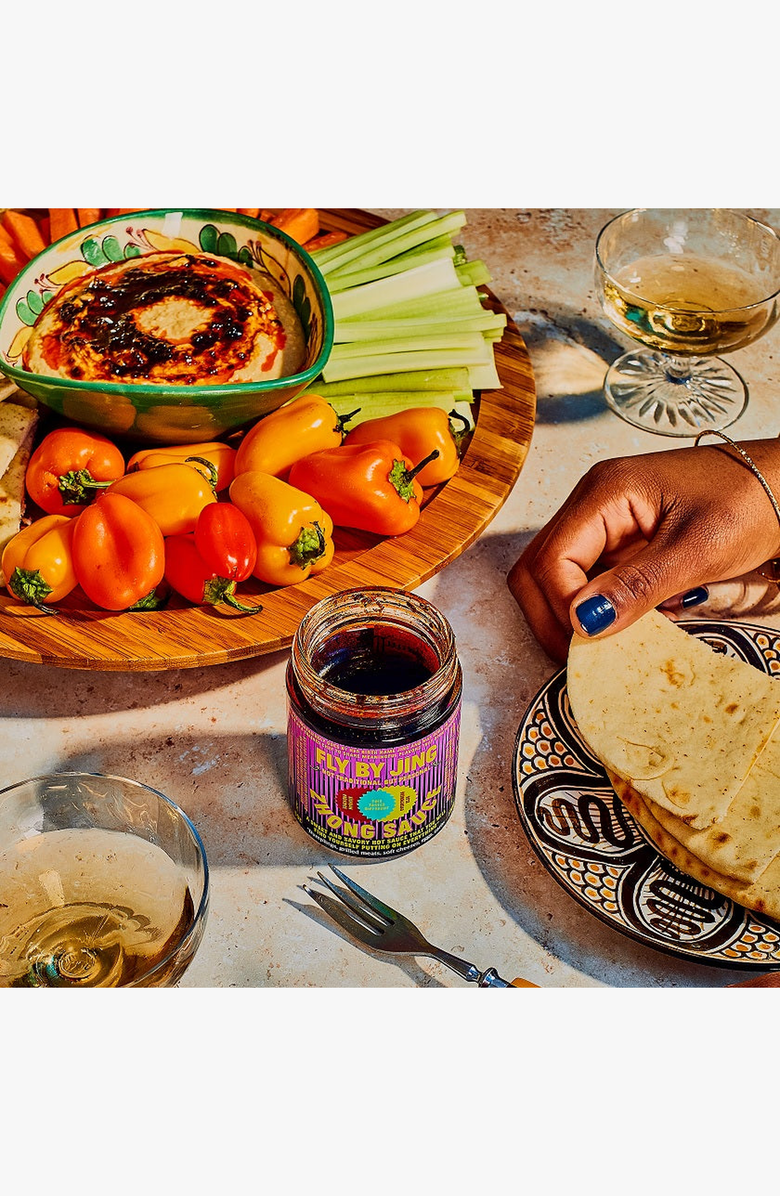 Fly by Jing King Zhong Sauce, Alternate, color, Dark Reddish-Brown