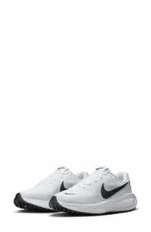 Nike Revolution 8 Running Shoe