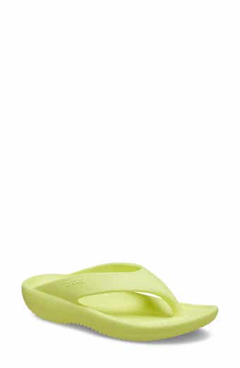CROCS Mellow Recovery Flip Flop Sandal