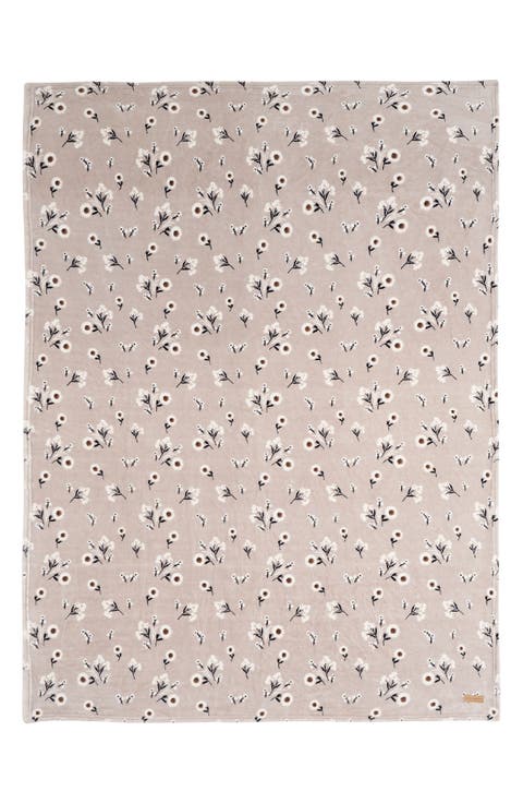 Cozy Plush Throw Blanket