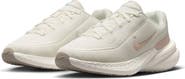 Nike Uplift SC Sneaker