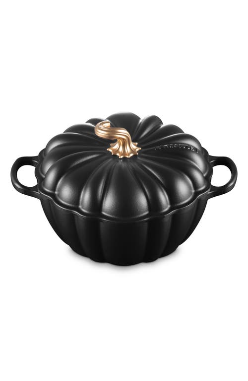 Le Creuset Figural Pumpkin Baking Dish In Black