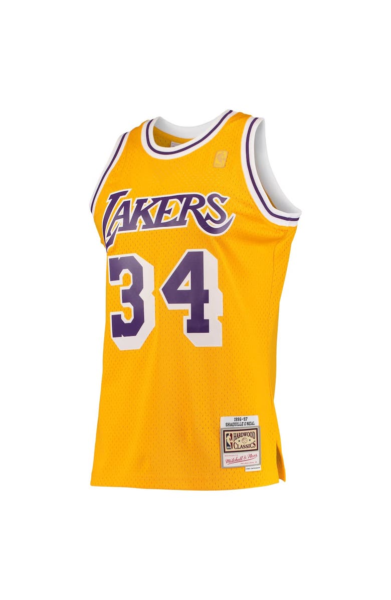 Mitchell & Ness Men's Mitchell & Ness Shaquille O'Neal Gold Los Angeles Lakers 1996/97 Hardwood Classics Swingman Jersey, Alternate, color, Gold
