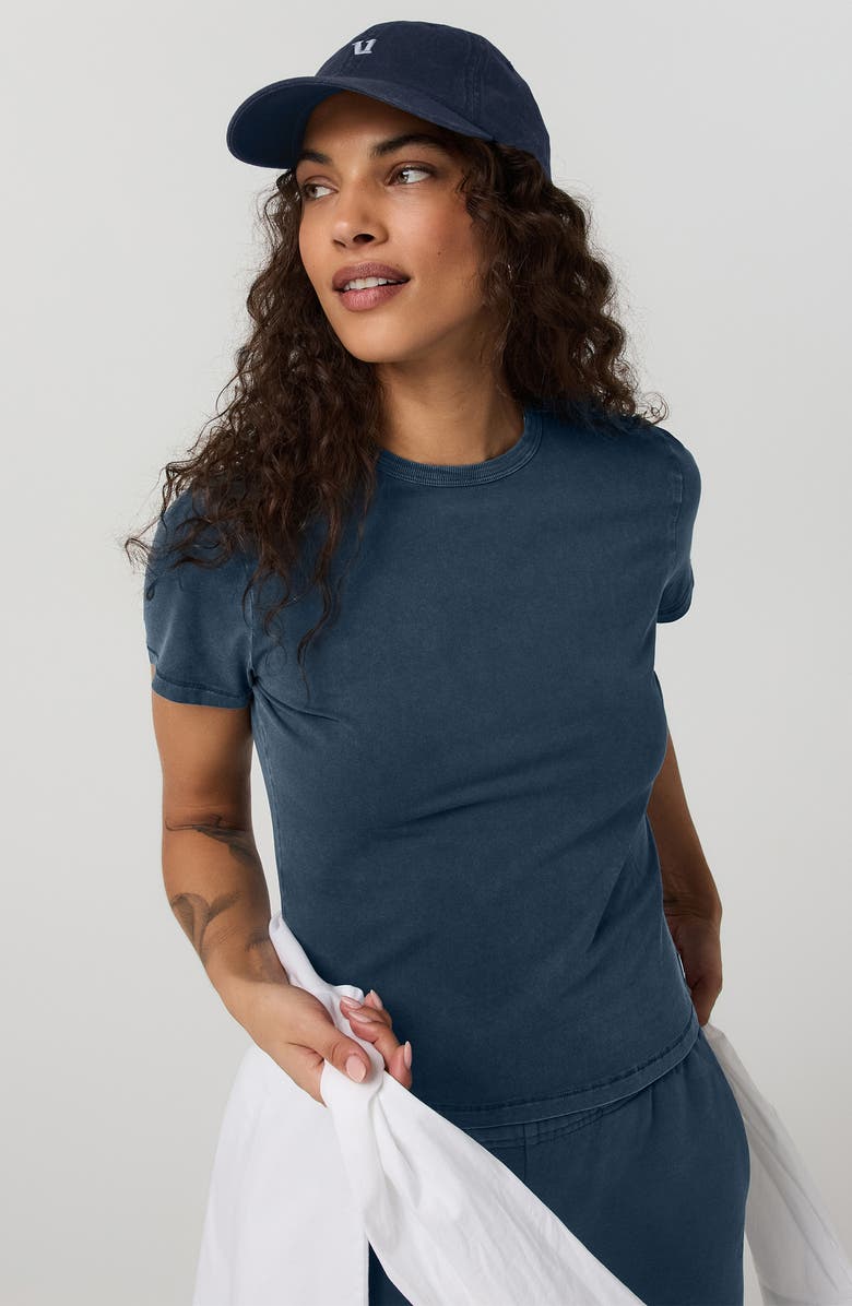 Vuori Feather Classic T-Shirt, Alternate, color, Ocean Blue