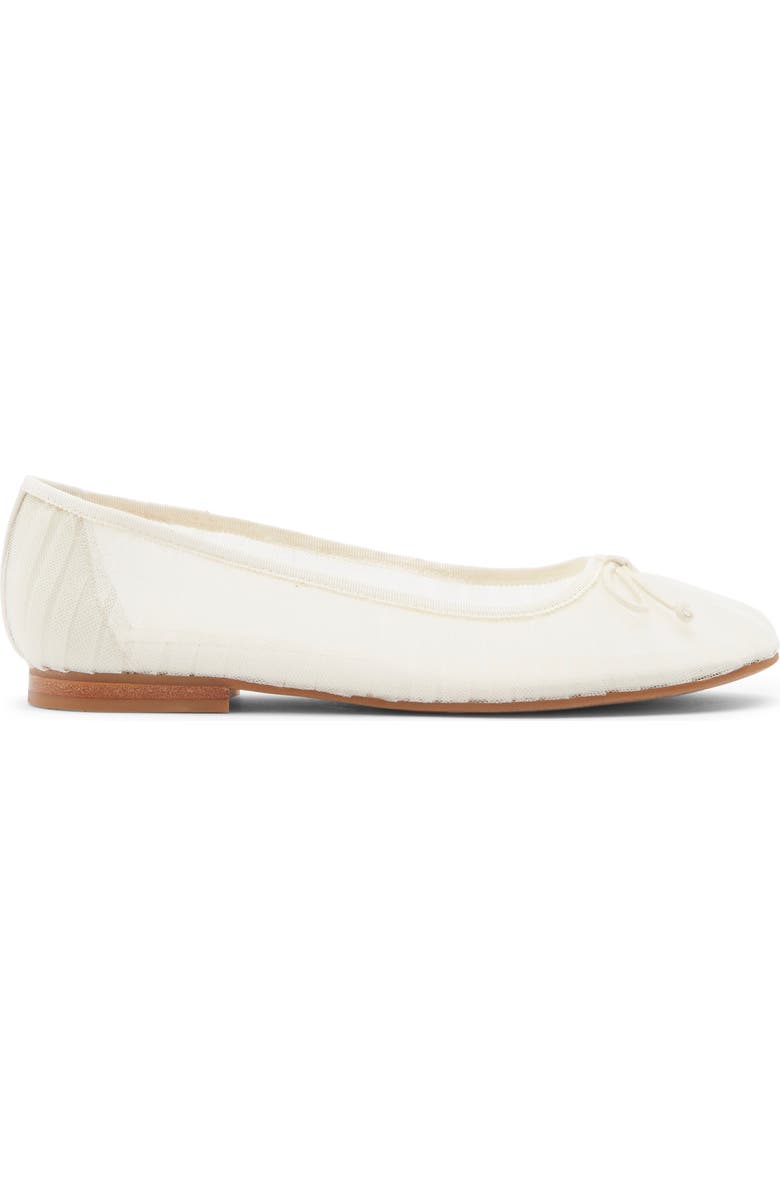 Dolce Vita Cianna Ballet Flat, Alternate, color, Ivory Tulle