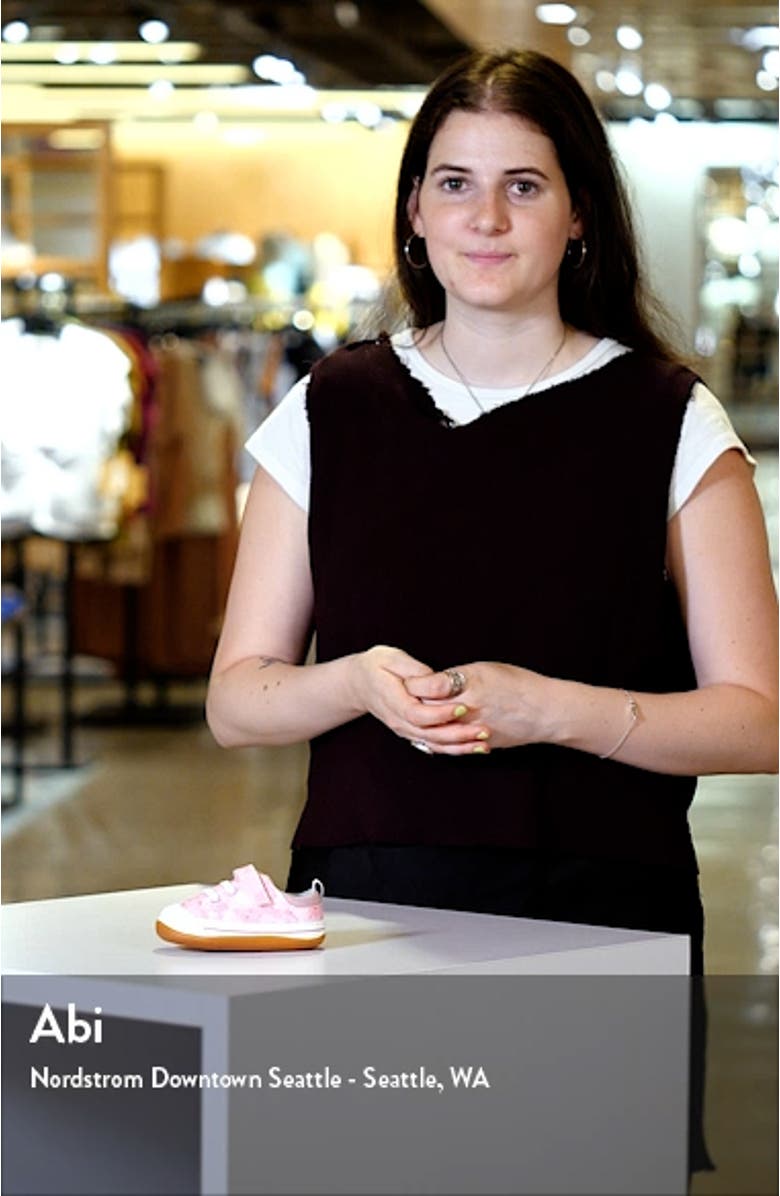 Stevie II Sneaker, sales video thumbnail