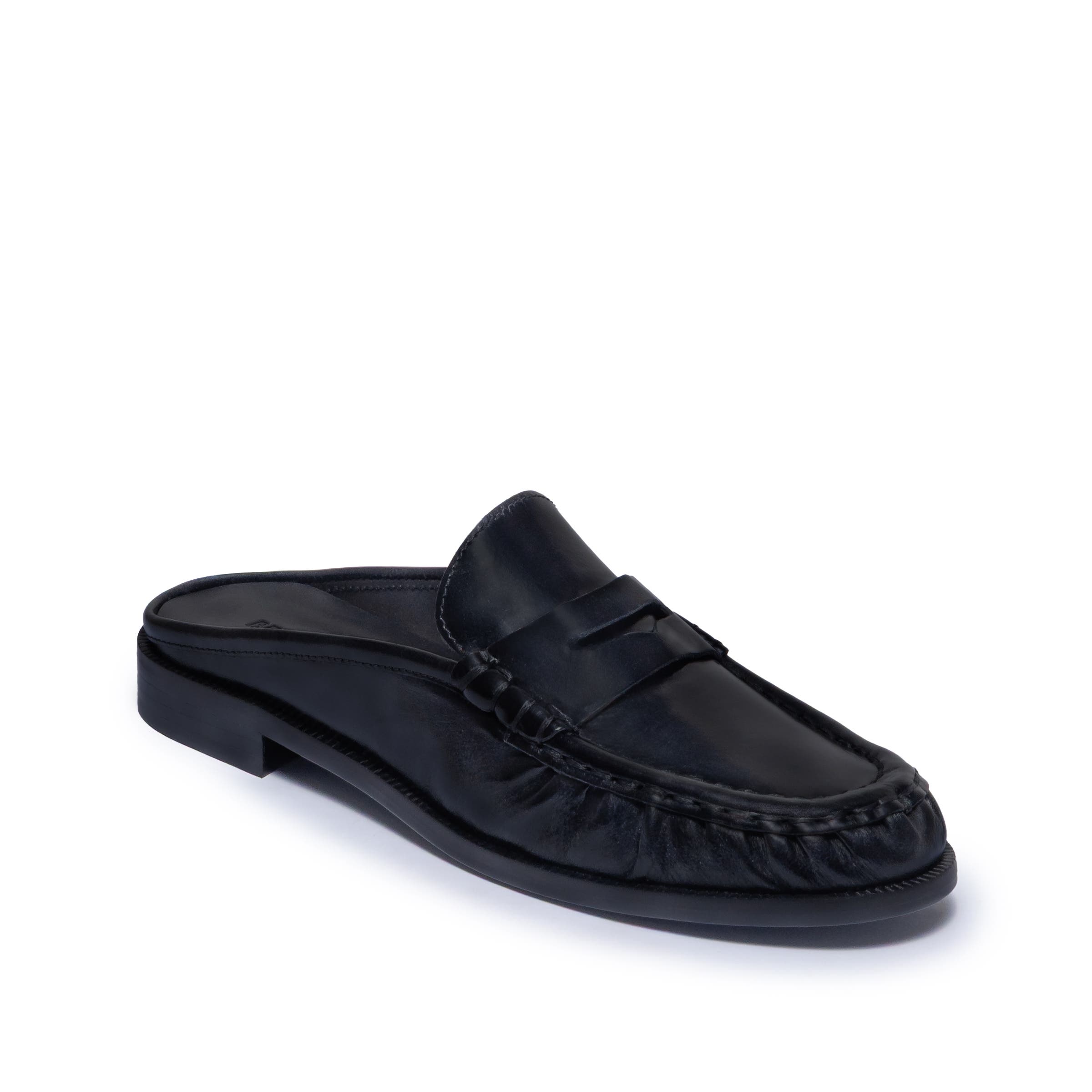 Bernardo Footwear Tilda Mule Loafer Mule, Alternate, color, Black