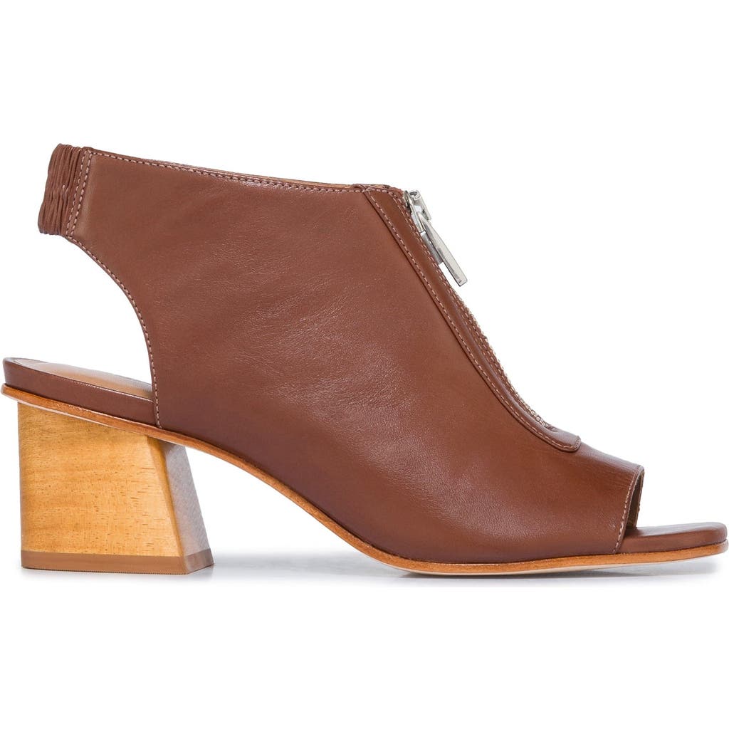 BERNARDO FOOTWEAR BERNARDO FOOTWEAR LEVY MID HEEL SANDAL