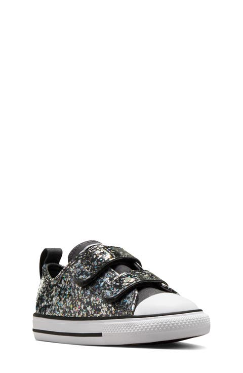 Kids' Chuck Taylor® All Star® 2V Oxford Sneaker (Baby, Walker & Toddler)