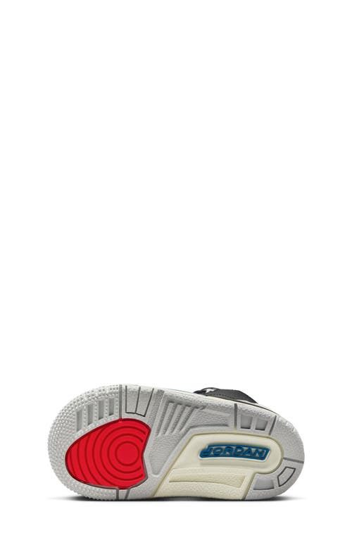 Nike Kids' Jordan 3 Retro Basketball Sneaker