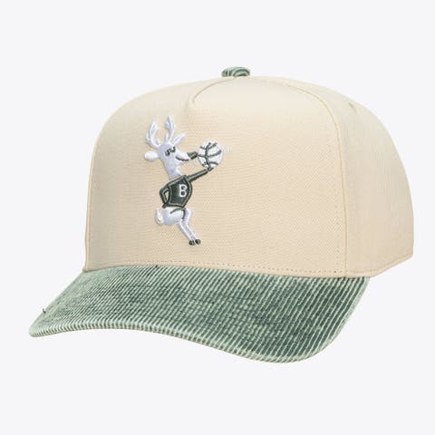 Unisex Mitchell & Ness Cream/Green Milwaukee Bucks Faded Pro Snapback Hat