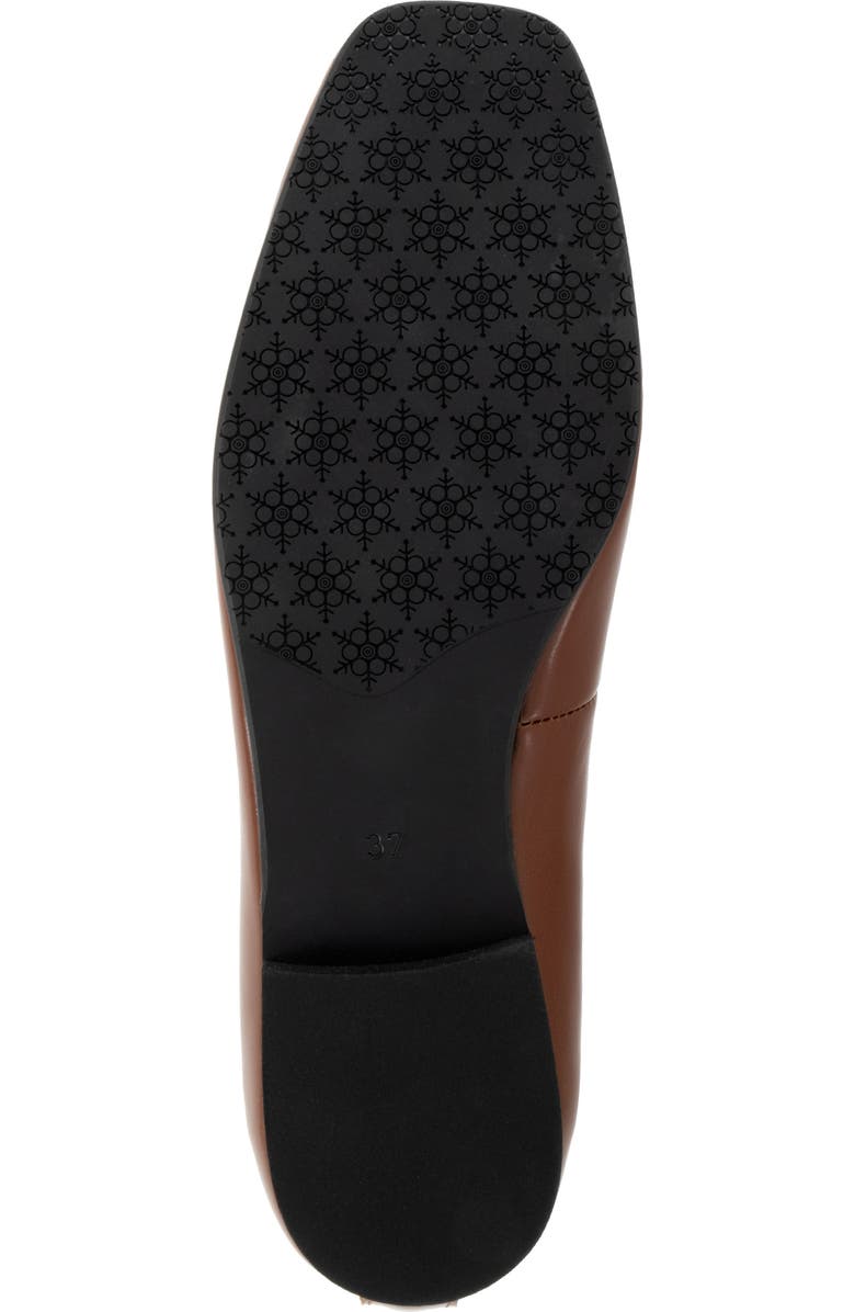 Bueno Elizabeth Flat, Alternate, color, Walnut Patent