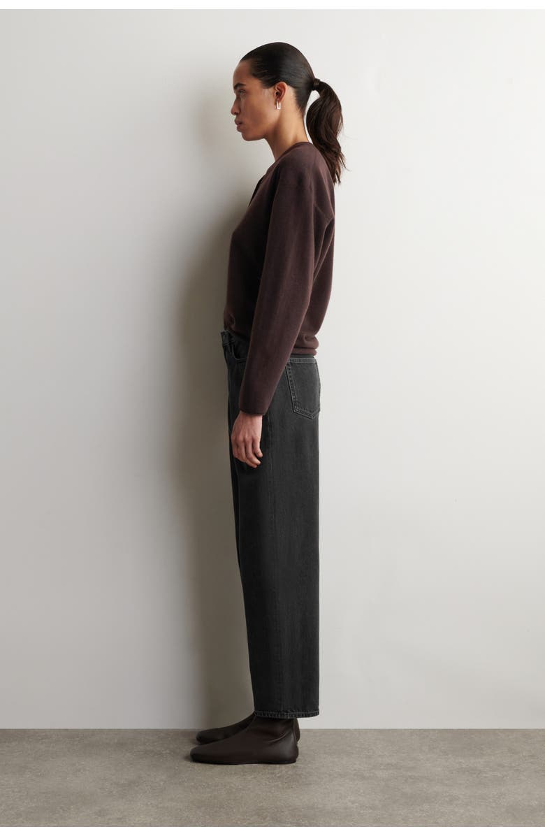 COS Arch Tapered Jeans, Alternate, color, Black