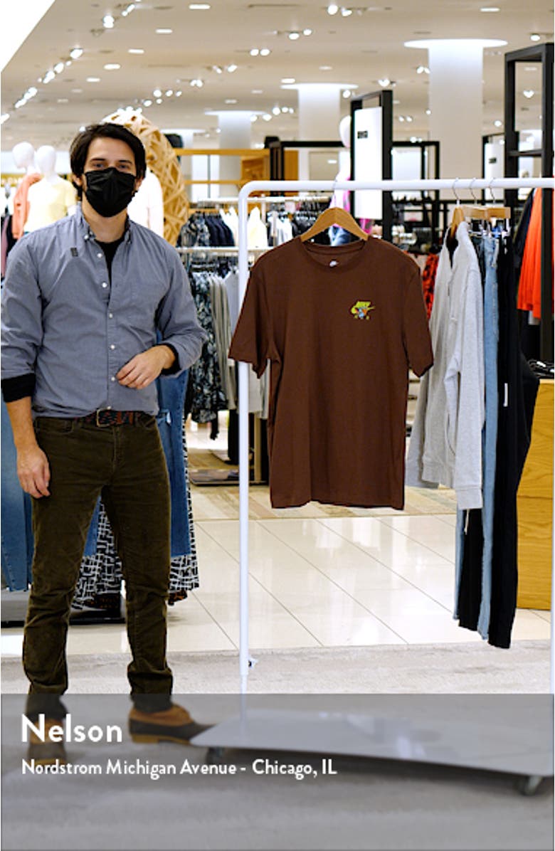 Sportswear Alien Air Graphic Tee, sales video thumbnail