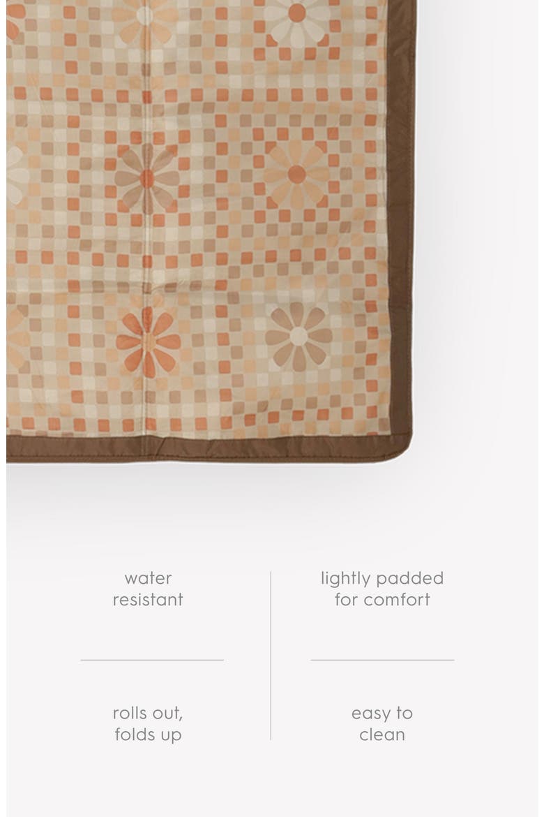 '5 x 5 On-the-Go' Foldable Outdoor Blanket, Alternate, color, MOD DAISY