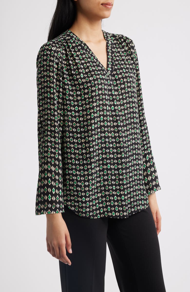 AK ANNE KLEIN Geo Pattern V-Neck Top, Alternate, color, Anne Black Multi