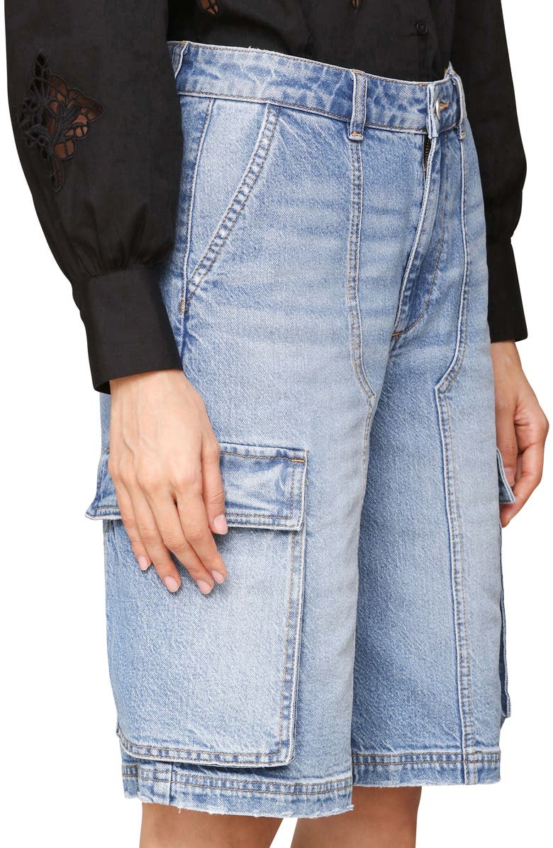 Avec Les Filles Cargo Bermuda Denim Shorts, Alternate, color, Fender Wash