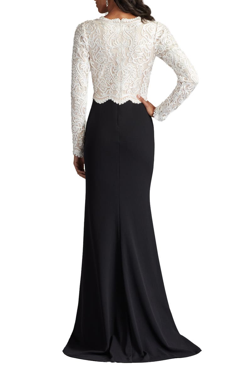Tadashi Shoji Scroll Lace Long Sleeve Crepe Gown, Alternate, color, Ivory/ Black