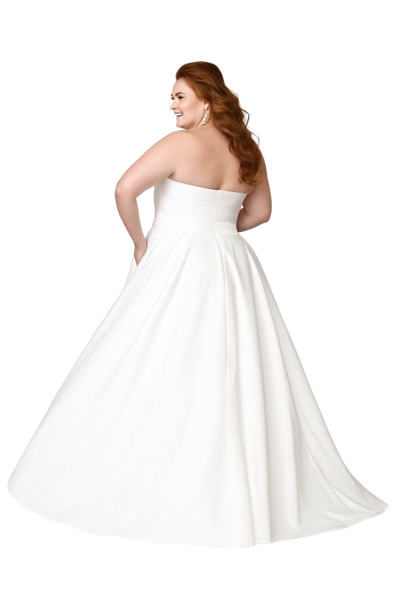 Plus Size Halter Wedding Dress - image 2