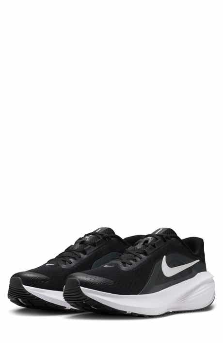 Nike Downshifter 14 Running Shoe