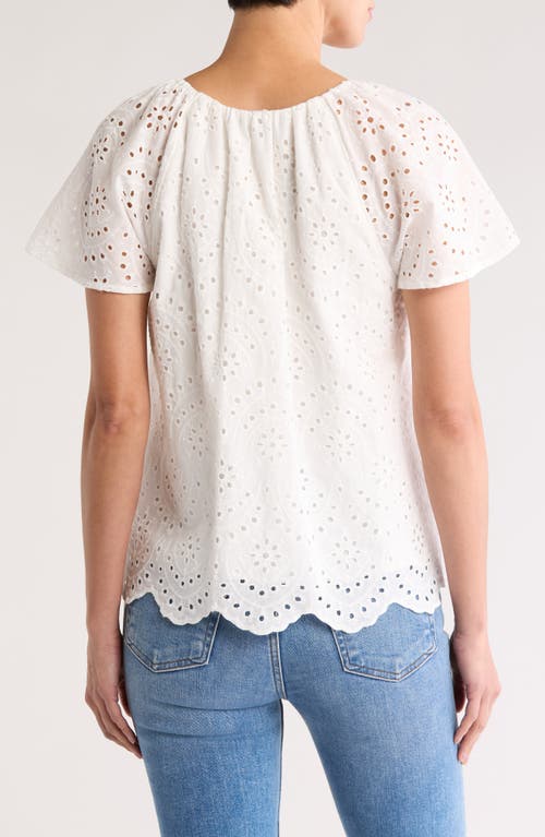 GIBSONLOOK GIBSONLOOK EYELET FLUTTER SLEEVE TOP