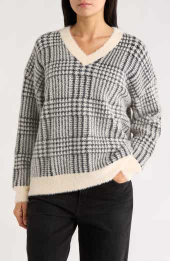 Love Token Plaid V-Neck Sweater