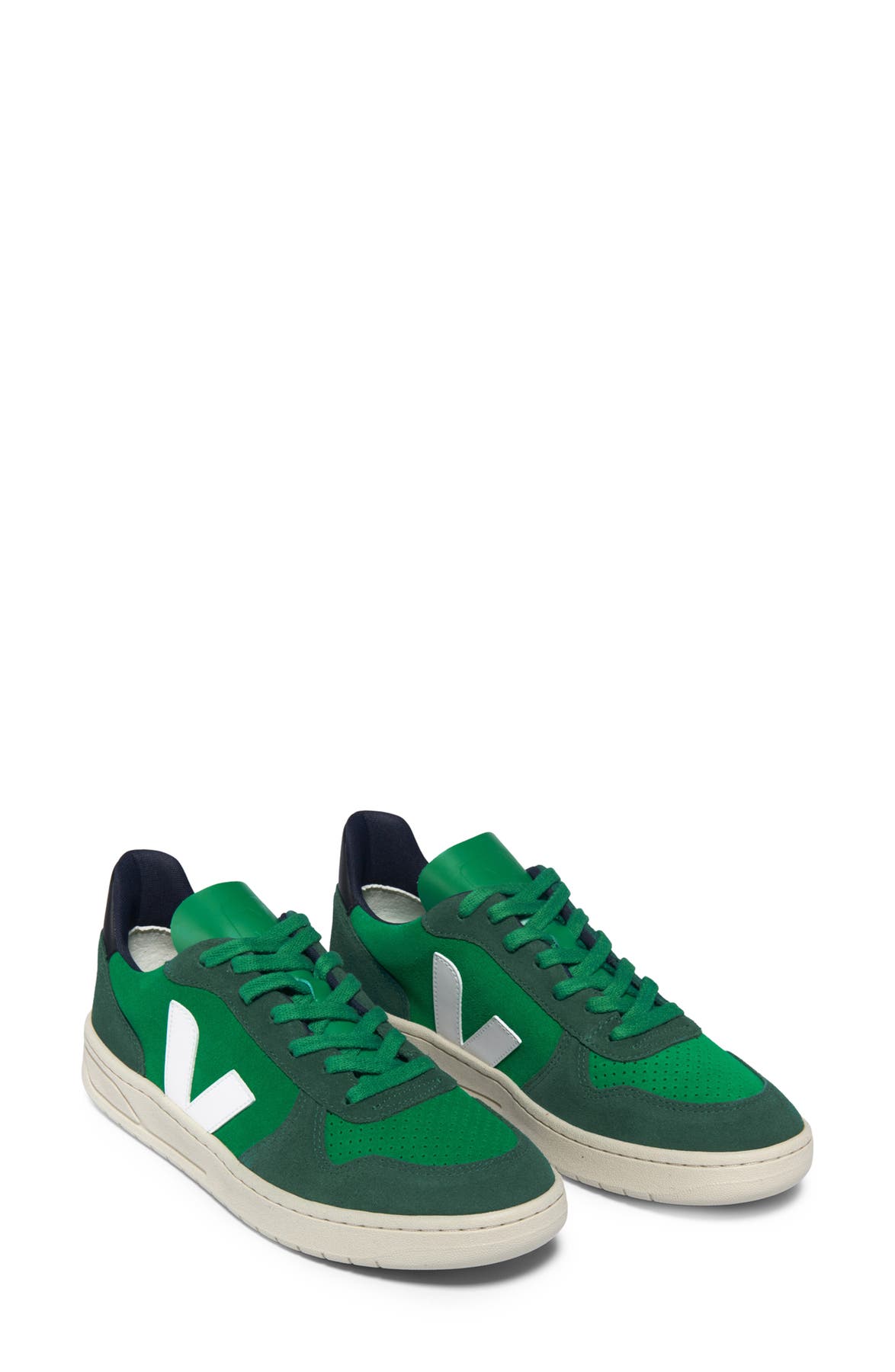 Veja V-10 Sneaker