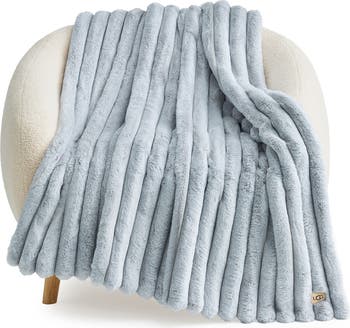 Channel Quilt Faux Fur Throw Blanket