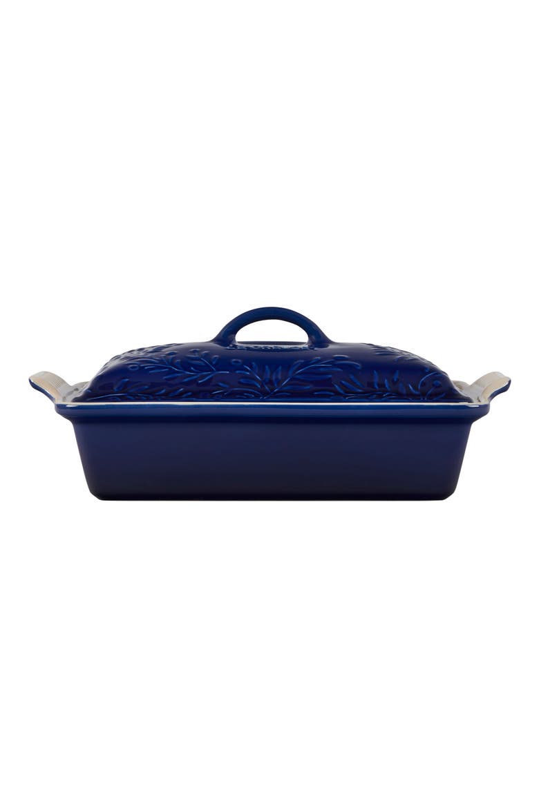 Heritage 2 1/2 Quart Covered Rectangular Stoneware Casserole, Alternate, color, INDIGO W/ EMBOSSED LID
