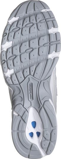 Gender Inclusive 740 Sneaker