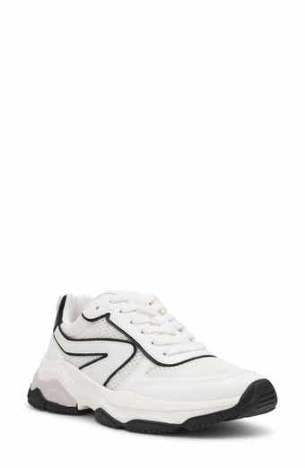 Comet Sneaker