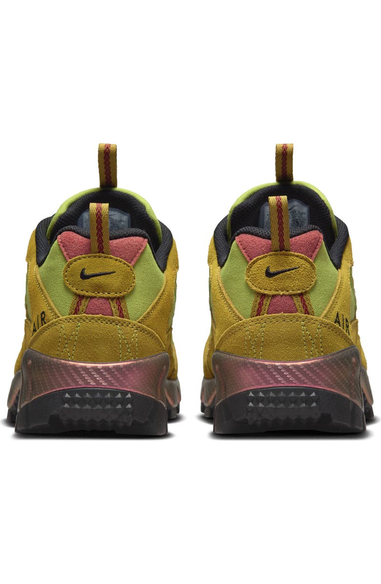 Nike Air Humara Sneaker, Alternate, color,