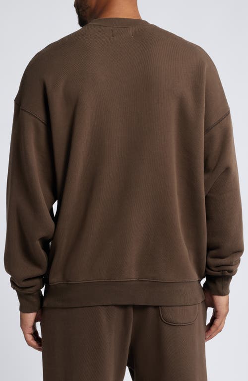 Elwood Core Oversize Crewneck Sweatshirt In Brown