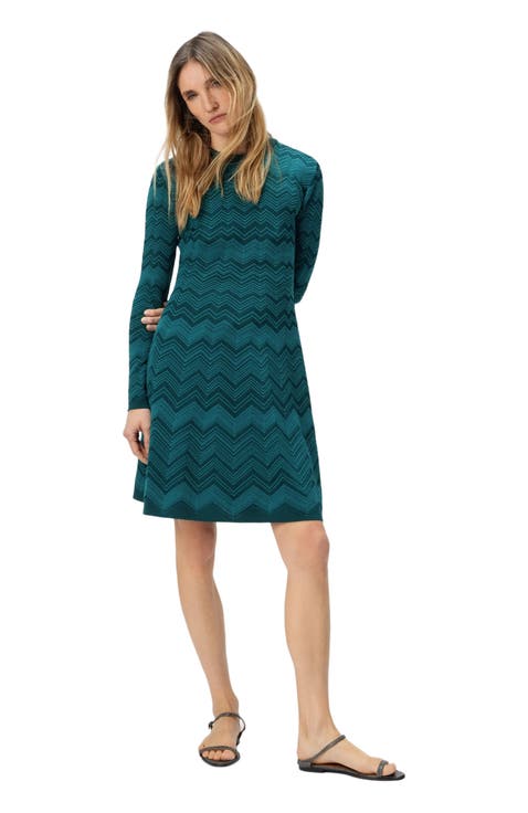 Long Sleeve Short Dress With Chevron Pattern