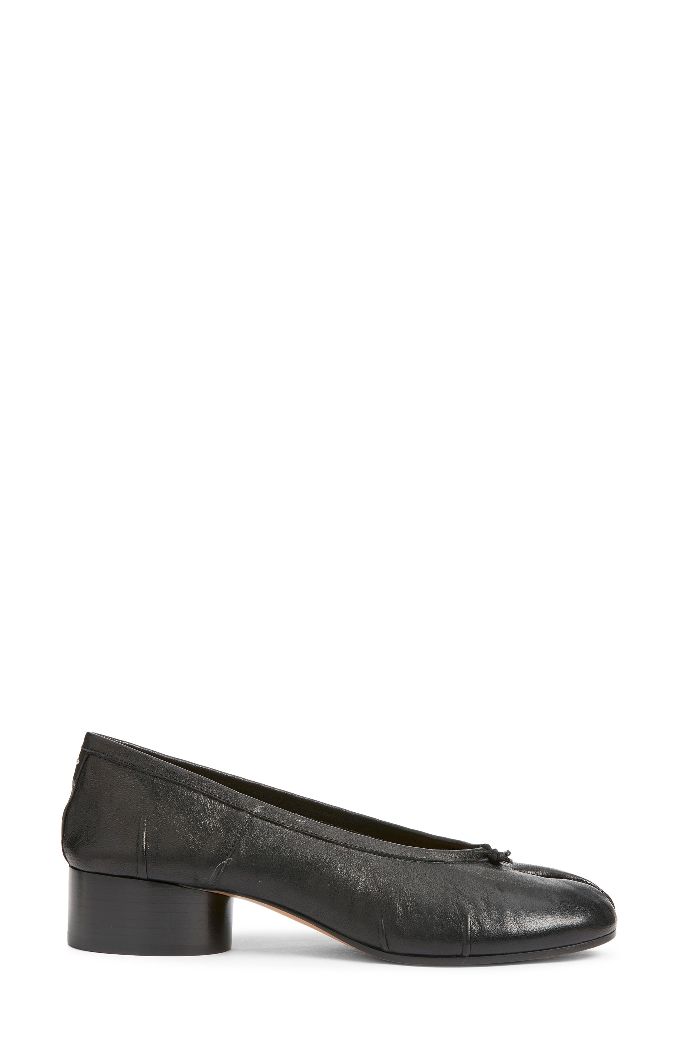 Maison Margiela Tabi Ballerina Pump, Alternate, color, Black